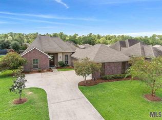15060 Cross Gate Dr, Walker, LA 70785