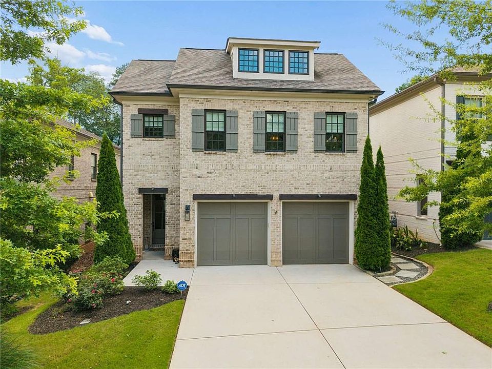 1st image of 1122 Blackshear Dr