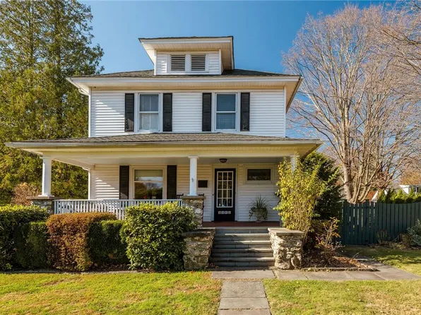 56 S Parsonage Street, Rhinebeck, NY 12572