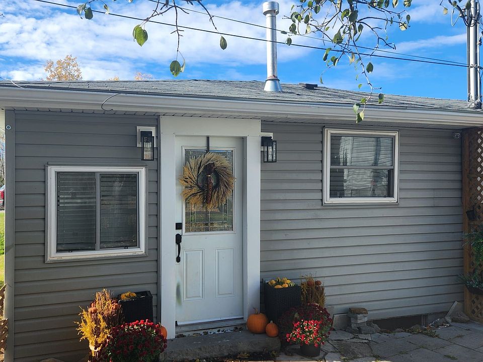 1st image of 6286 Black River Rd