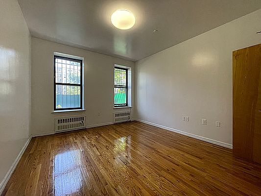 3rd image of 207 W 144th St APT 1B