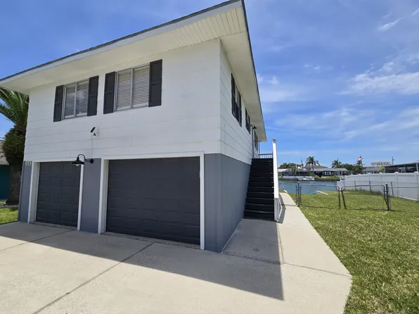 3393 Poinsettia Dr, Hernando Beach, FL 34607