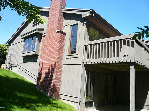 4th image of 1264 Suncrest Dr NE