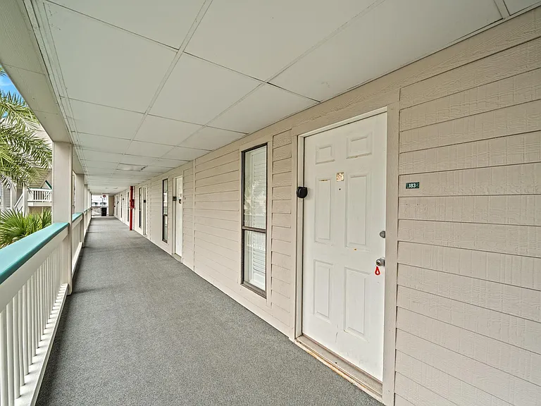 6102 Seawall Blvd #183 — Photo 5