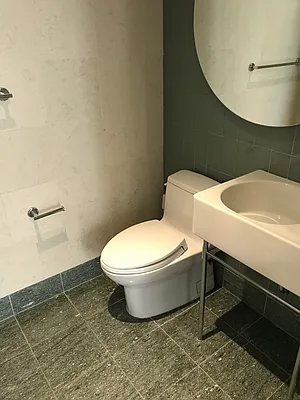 Rented by JSG Realty Corp | media 38