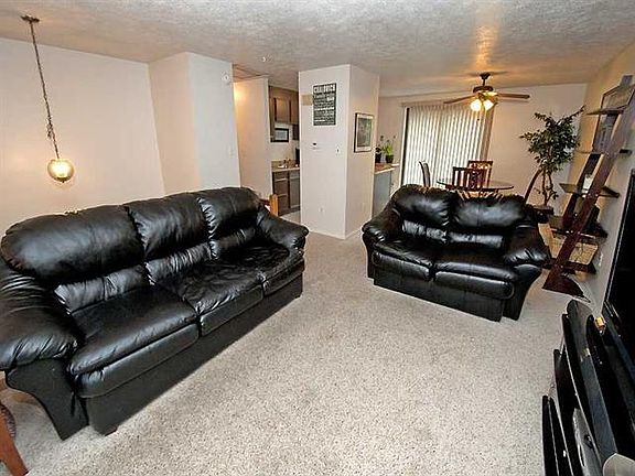 4th image of 2768 Ravenwood Dr