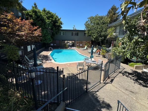225 Nova Albion Way APT 29