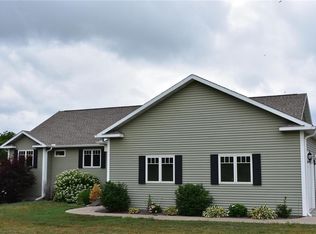 59668 Walnut Pl, New London, MO 63459