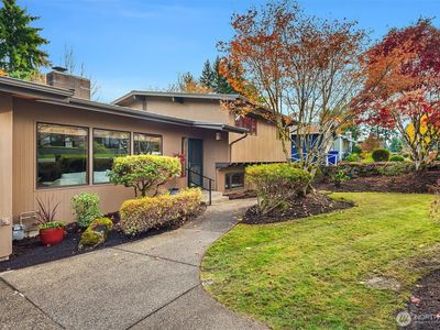 1718 128th Avenue SE, Bellevue, WA, 98005