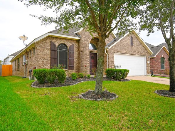 19734 Amber Village Ln