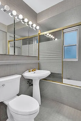 Rented by Cooper & Cooper Real Estate | media 19