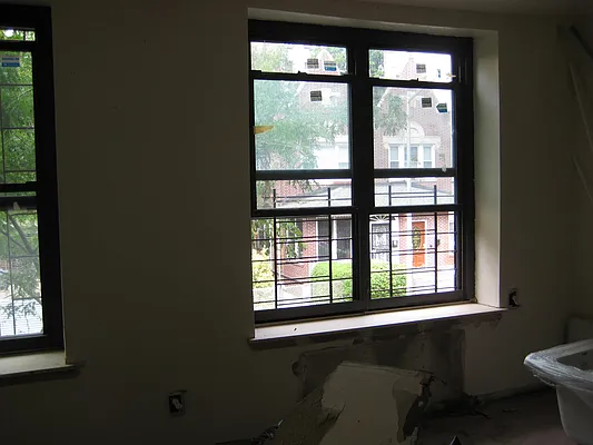 Rented by East Williamsburg Realty Inc | media 24