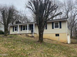 1801 NW Ferd Hickey Rd, Knoxville, TN 37909