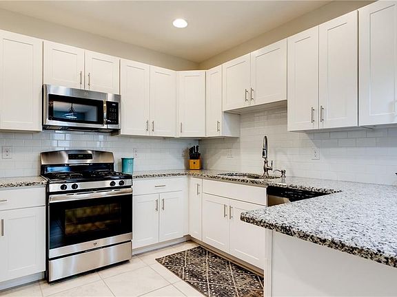 5th image of 5938 Spicewood Ln