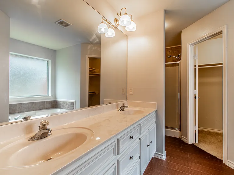 7013 Madiera Dr — Photo 18