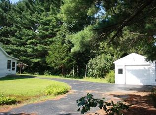 355 Providence Rd, South Grafton, MA 01560