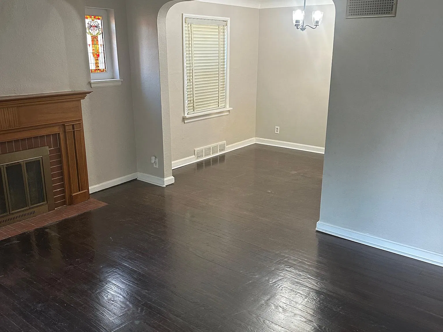 2 bed, 1.5 bath, 910 sqft, $1,350 — Photo 4