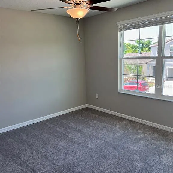 580 Royal Empress Dr — Photo 13