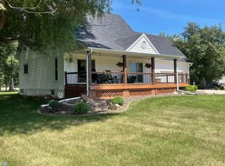 8027 Myron Rd, Wahpeton, ND 58075