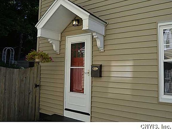 2nd image of 407 Wolcott Ave
