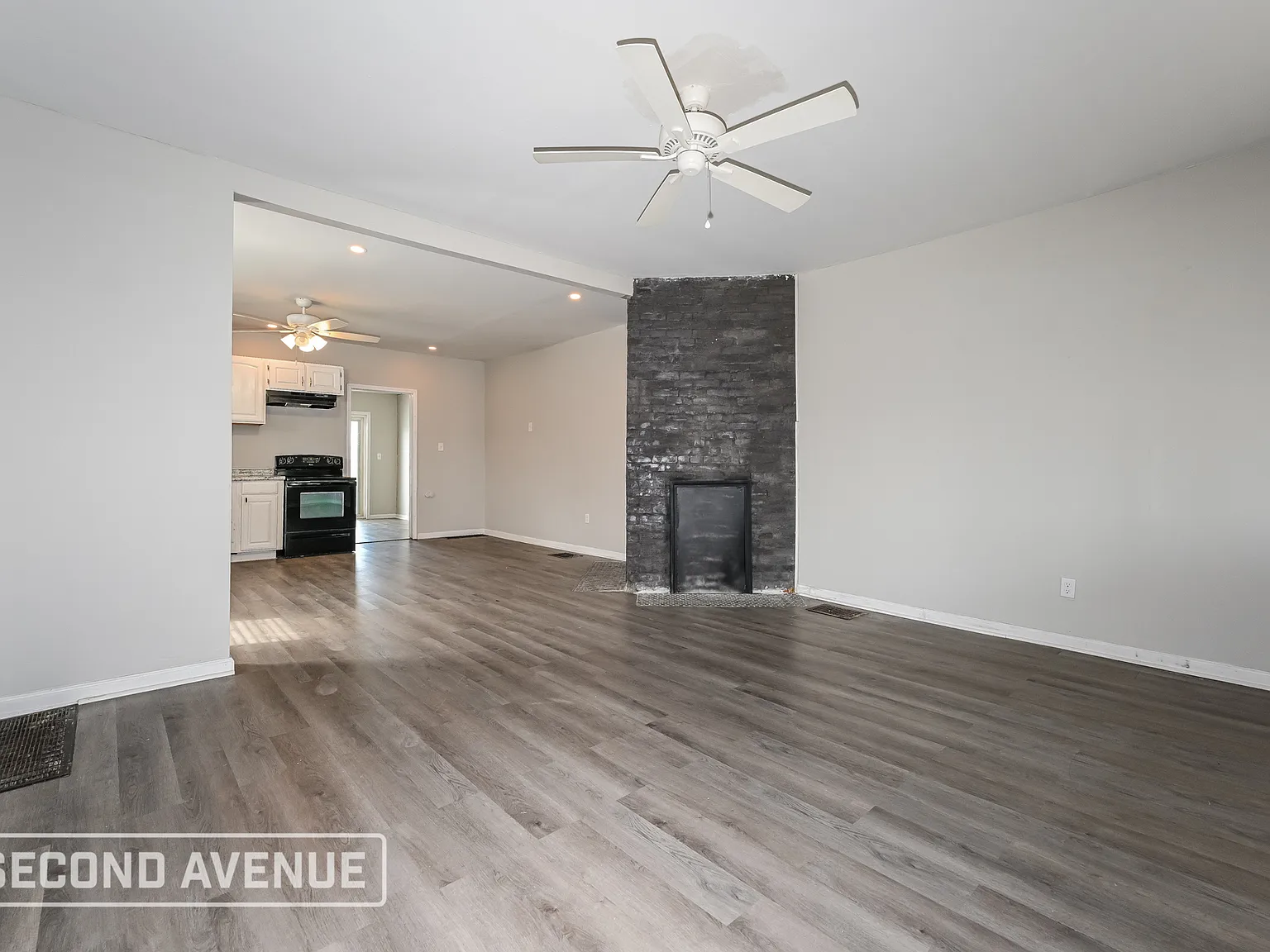 4 bed, 2.0 bath, 1480 sqft, $1,450 — Photo 3