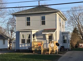 1011 W 4th St S, Newton, IA 50208