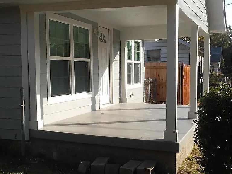 1410 Joplin Ave — Photo 1