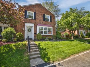 84 Hickory Hill Rd, Buffalo, NY 14221