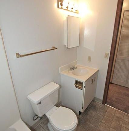5th image of 1824 M St #1
