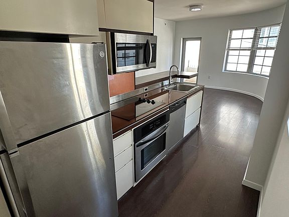 5th image of 435 21st St #224G