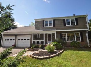 29 North Rd, Chester, NJ 07930