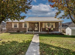 1064 Gardner Trl, Salyersville, KY 41465