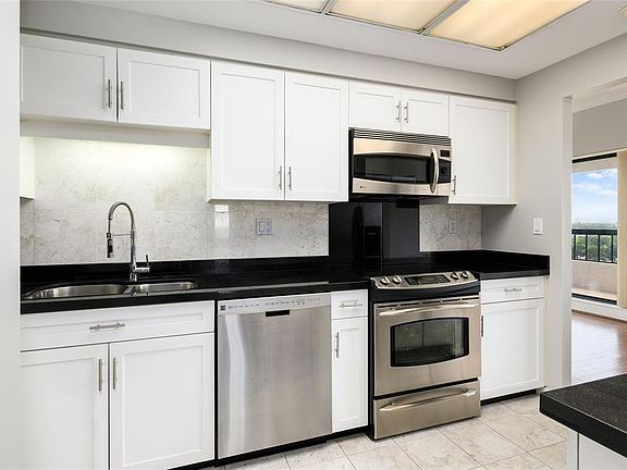 5th image of 2001 Holcombe Blvd Unit 1106