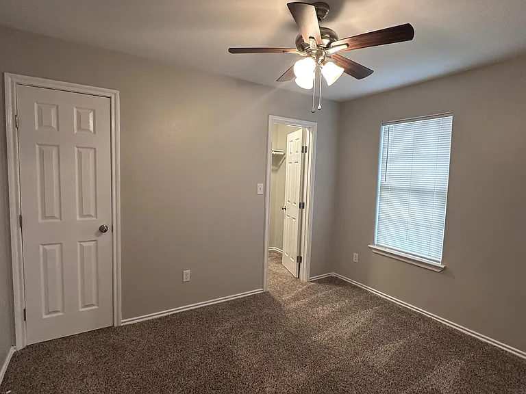 1603 Caldwell St — Photo 33