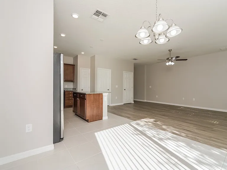 1733 Cayman Cove Cir — Photo 6