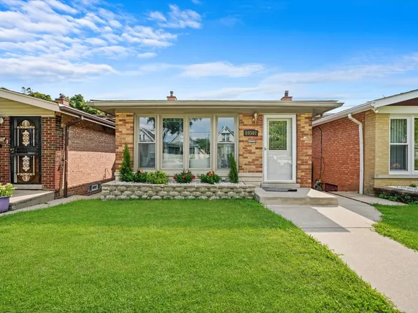 10507 S Avenue F, Chicago, IL 60617