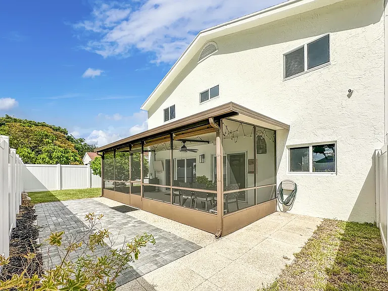 5 Dalton Pl — Photo 13