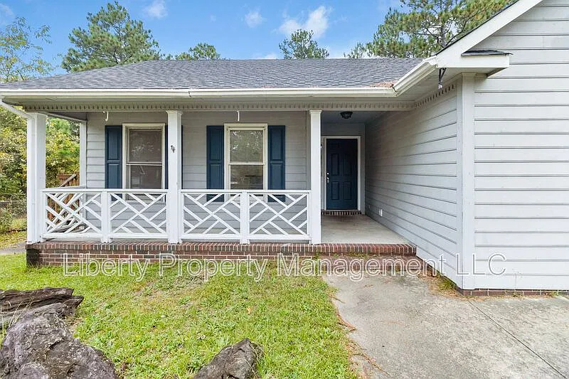 3 bed, 2.0 bath, 1148 sqft, $1,550 — Photo 2