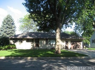 118 Eagle St S, Belle Plaine, MN 56011