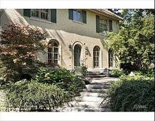 1st image of 130 Euclid Ave
