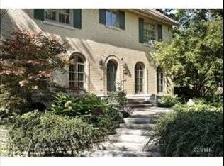 130 Euclid Ave, Glencoe, IL 60022