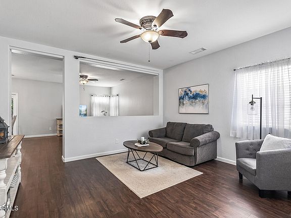 5th image of 18533 W SANNA Street