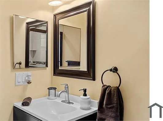 1 bed, $1,650 — Photo 2