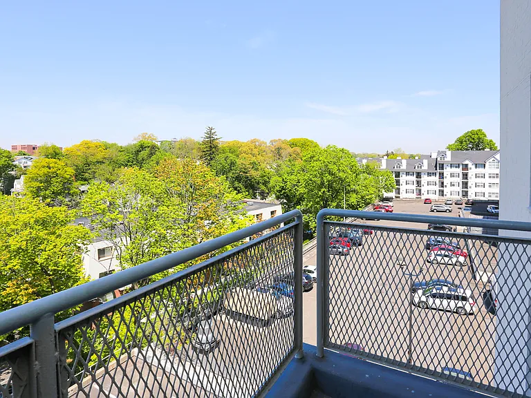 30 Glenbrook Rd #5F — Photo 15