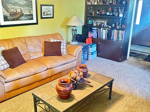 4th image of 2750 Sierra Vista Way