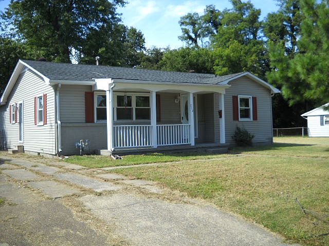 1st image of 712 Rosewood St