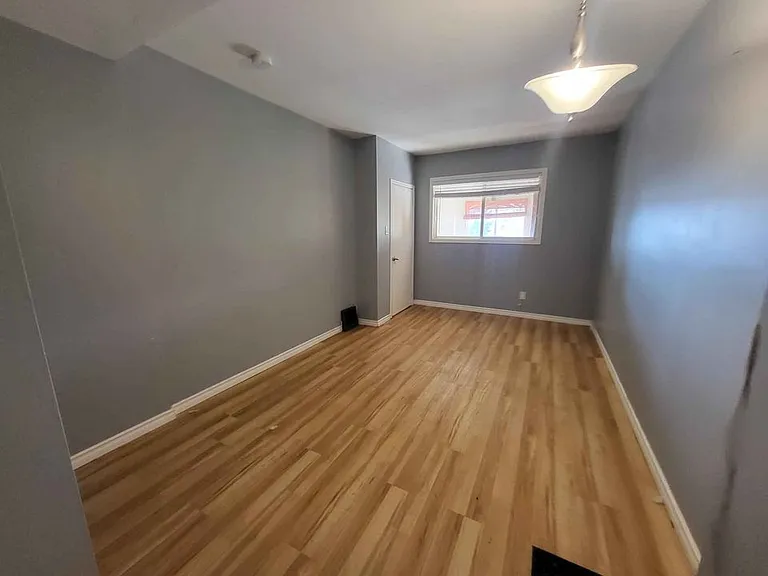 454 Burton Ave #1 — Photo 8