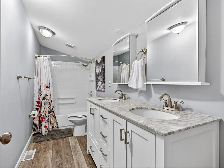 7778 Folk Ave — Photo 24