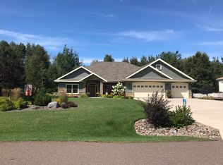 4181 W Pond Dr, Hermantown, MN 55811
