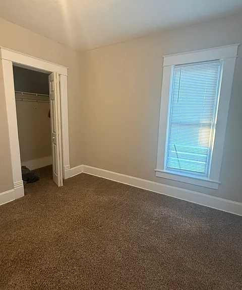 409 Walnut St — Photo 29